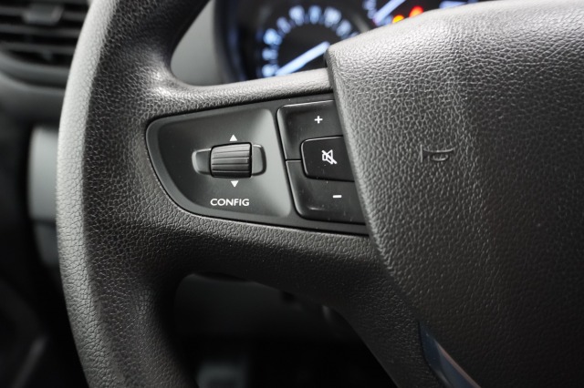 Peugeot Expert 2.0 BlueHDI 122PK L3 Dubbele Cabine EURO 6 - Airco - Navi - Cruise - €16.950,- Excl. Peugeot Expert 2.0 BlueHDI 122PK L3 Dubbele Cabine EURO 6 - Airco - Navi - Cruise - €16.950,- Excl.