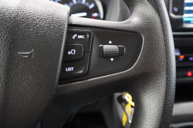 Peugeot Expert 2.0 BlueHDI 122PK L3 Dubbele Cabine EURO 6 - Airco - Navi - Cruise - €16.950,- Excl. Peugeot Expert 2.0 BlueHDI 122PK L3 Dubbele Cabine EURO 6 - Airco - Navi - Cruise - €16.950,- Excl.
