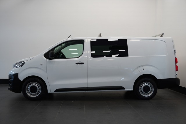 Peugeot Expert 2.0 BlueHDI 122PK L3 Dubbele Cabine EURO 6 - Airco - Navi - Cruise - €16.950,- Excl. Peugeot Expert 2.0 BlueHDI 122PK L3 Dubbele Cabine EURO 6 - Airco - Navi - Cruise - €16.950,- Excl.