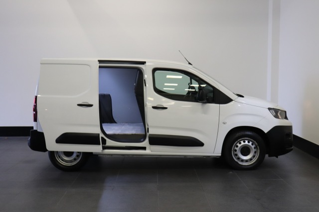 Peugeot Partner 1.5 BlueHDI 130PK Automaat EURO 6 - Airco - Cruise - PDC - €11.900,- Excl.