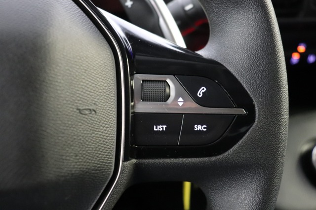 Peugeot Partner 1.5 BlueHDI 130PK Automaat EURO 6 - Airco - Cruise - PDC - €11.900,- Excl.