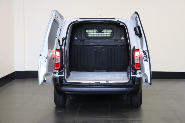 Peugeot Partner 1.5 BlueHDI 130PK Automaat EURO 6 - Airco - Cruise - PDC - €11.900,- Excl.