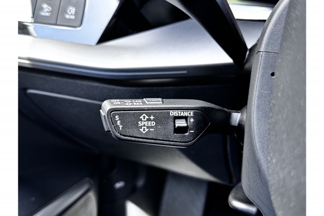 Audi A3 Limousine 35 TFSI 150PK Business edition Automaat | Cruise | B&O Audio | Virtual | €20.900,- Incl. BTW Audi A3 Limousine 35 TFSI 150PK Business edition Automaat | Cruise | B&O Audio | Virtual | €20.900,- Incl. BTW