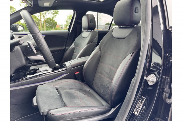 Mercedes-Benz A-Klasse 180 Business Solution AMG | Pano | Memory | Burmester | €25.900,- incl. BTW Mercedes-Benz A-Klasse 180 Business Solution AMG | Pano | Memory | Burmester | €25.900,- incl. BTW