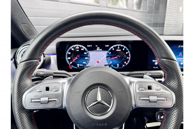 Mercedes-Benz A-Klasse 180 Business Solution AMG | Pano | Memory | Burmester | €25.900,- incl. BTW Mercedes-Benz A-Klasse 180 Business Solution AMG | Pano | Memory | Burmester | €25.900,- incl. BTW