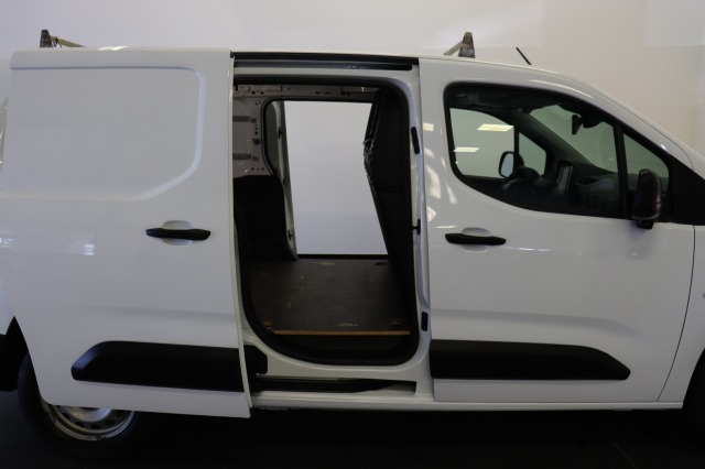 Peugeot Partner 1.5 BlueHDI L2 EURO 6 - Airco - Navi - Cruise - Dubbele Schuifdeur- € 10.950,- excl.