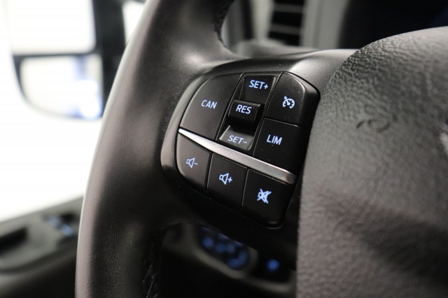 Ford Transit 2.0 TDCI 130PK L4 Bakwagen EURO 6 - Airco - Cruise - Laadklep - € 25.950,- Excl. Ford Transit 2.0 TDCI 130PK L4 Bakwagen EURO 6 - Airco - Cruise - Laadklep - € 25.950,- Excl.