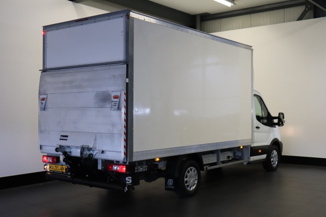 Ford Transit 2.0 TDCI 130PK L4 Bakwagen EURO 6 - Airco - Cruise - Laadklep -  € 25.950,- Excl.