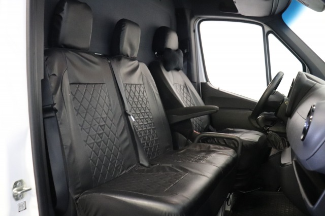 Mercedes-Benz Sprinter 317 CDI L2H1 EURO 6 - Airco - Navi - Cruise - € 22.900,- Excl. Mercedes-Benz Sprinter 317 CDI L2H1 EURO 6 - Airco - Navi - Cruise - € 22.900,- Excl.