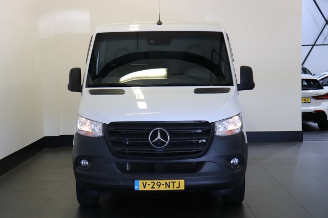 Mercedes-Benz Sprinter 317 CDI L2H1 EURO 6 - Airco - Navi - Cruise - € 22.900,- Excl. Mercedes-Benz Sprinter 317 CDI L2H1 EURO 6 - Airco - Navi - Cruise - € 22.900,- Excl.