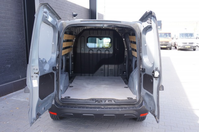 Renault Express 1.5 dCi EURO 6 - Airco - Navi - Cruise - €11.950,- Excl.