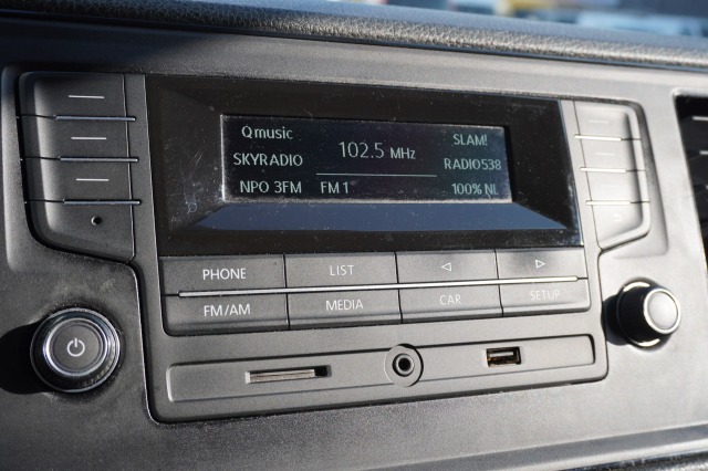 Volkswagen Crafter 2.0 TDI 140PK L3H3 EURO 6 - Airco - Radio - Cruise - €16.900,- Excl.