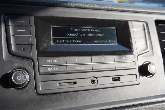 Volkswagen Crafter 2.0 TDI 140PK L3H3 EURO 6 - Airco - Radio - Cruise - €16.900,- Excl.