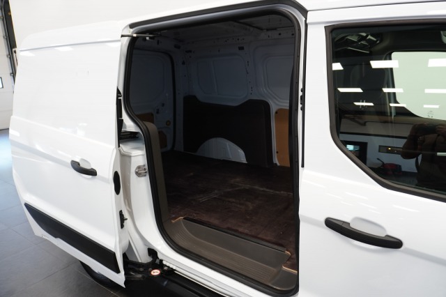 Ford Transit Connect 1.5 EcoBlue 120PK L2 EURO 6 - Airco - Voorruit verw - Radio - €12.950,- Excl. Ford Transit Connect 1.5 EcoBlue 120PK L2 EURO 6 - Airco - Voorruit verw - Radio - €12.950,- Excl.