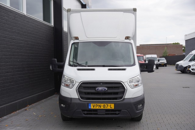 Ford Transit 2.0 TDCI L4 130PK Bakwagen EURO 6 - LAADKLEP - Airco - Navi - € 21.950,- Excl.