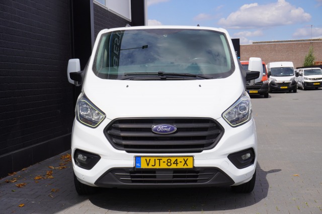 Ford Transit Custom 2.0 TDCI EURO 6 - Airco - Cruise - PDC - € 12.950,- Excl.