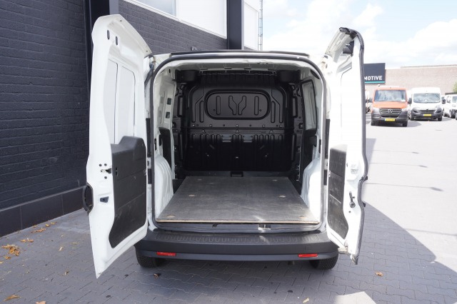 Fiat Doblò Cargo 1.3 MJ EURO 6 - Airco - Start/Stop - NAP - € 9.900,- Excl.