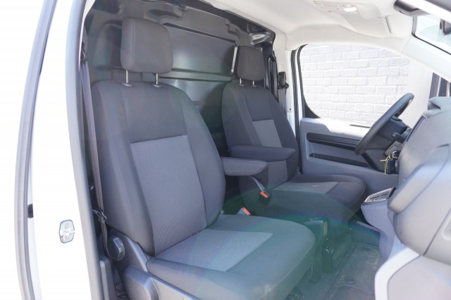 Citroën ë-Jumpy Club 136PK L3 100% Elektrisch - Airco - Navi - Cruise - € 20.900,- Excl.
