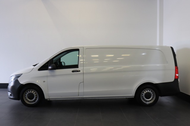 Mercedes-Benz Vito 114 CDI XL AUTOMAAT EURO 6 - Airco - Navi - Cruise € 19.900,- Excl.