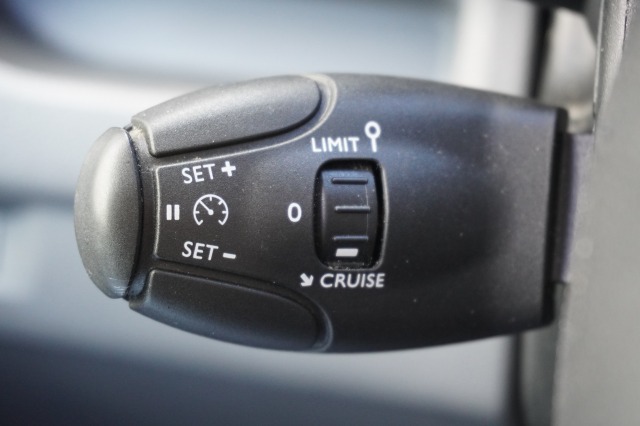 Peugeot Expert 2.0 BlueHDI L2 145PK AUTOMAAT EURO 6 - Airco - PDC - Camera - €16.900,- Excl.