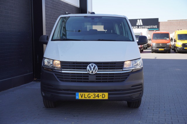 Volkswagen Transporter 2.0 TDI 150PK Automaat Dubbele Cabine EURO 6 - Airco - Cruise - Camera - € 18.900,- Excl.