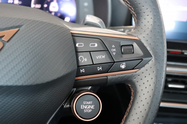CUPRA Formentor 1.4 e-Hybrid 245PK VZ Black Edition | Pano | 360 Camera | Kuipstoel Leder | ACC | Memory | €22.900,- incl. BTW