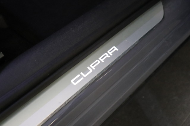 CUPRA Formentor 1.4 e-Hybrid 245PK VZ Black Edition | Pano | 360 Camera | Kuipstoel Leder | ACC | Memory | €22.900,- incl. BTW
