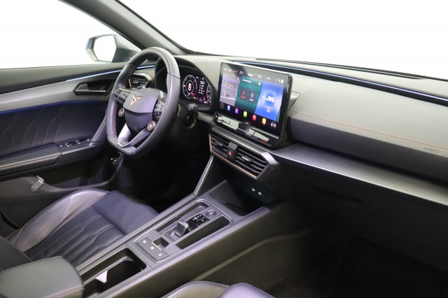 CUPRA Formentor 1.4 e-Hybrid 245PK VZ Black Edition | Pano | 360 Camera | Kuipstoel Leder | ACC | Memory | €22.900,- incl. BTW