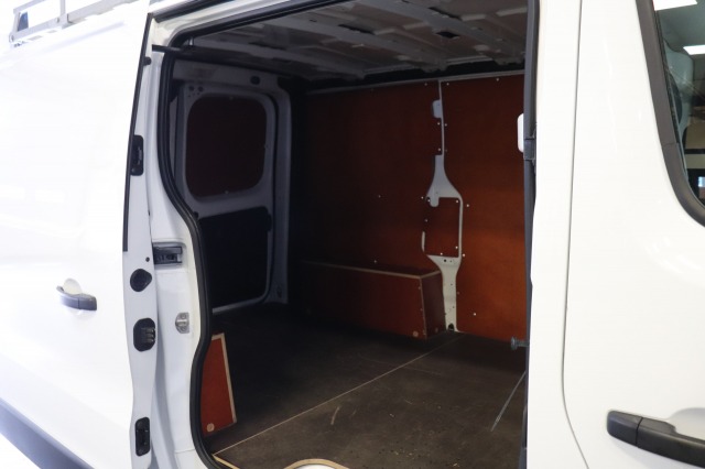 Renault Trafic 2.0 dCi 130PK EURO 6 - Airco - Navi - Cruise - € 16.900,- Excl.