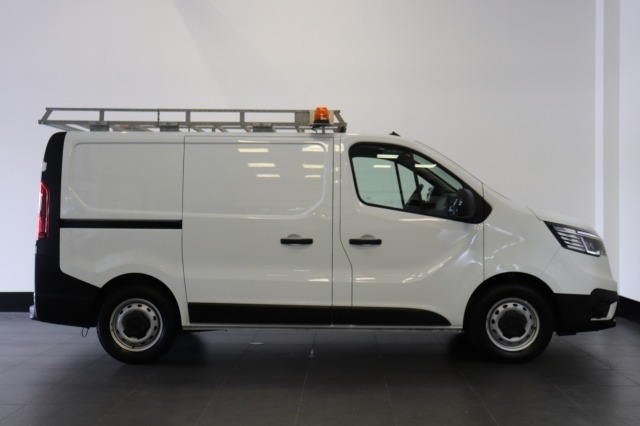 Renault Trafic 2.0 dCi 130PK EURO 6 - Airco - Navi - Cruise - € 16.900,- Excl.