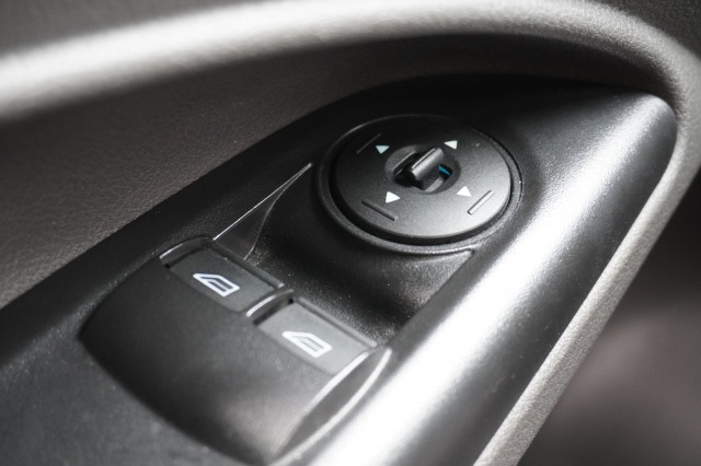 Ford Transit Connect 1.5 EcoBlue 100PK Automaat EURO 6 - Airco - Navi - Cruise - €11.950,- Excl.