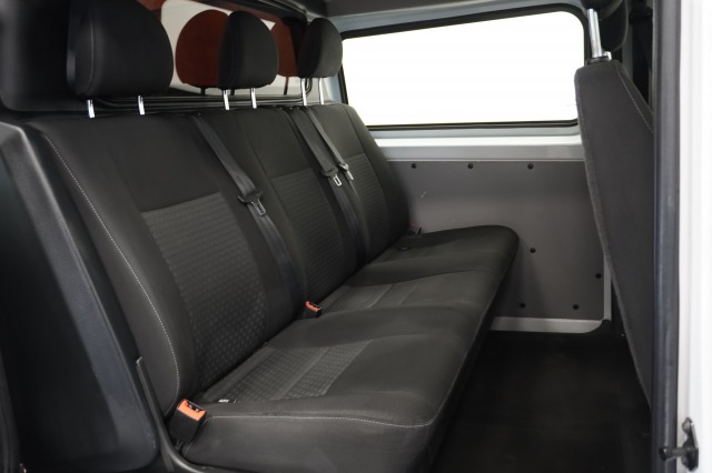 Ford Transit Custom 2.0 TDCI L2H2 Dubbele Cabine EURO 6 - Airco - Cruise - PDC - €18.900,- Excl.