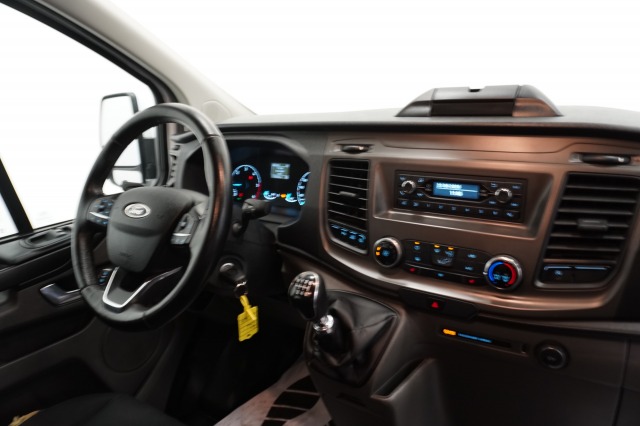 Ford Transit Custom 2.0 TDCI L2H2 Dubbele Cabine EURO 6 - Airco - Cruise - PDC - €18.900,- Excl.