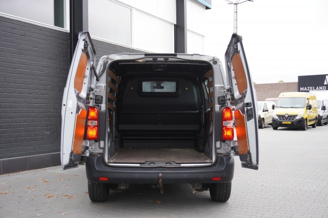 Peugeot Expert 2.0 BlueHDI 180PK Automaat L2 EURO 6 - Airco - Navi - Cruise - €15.950,- Excl.