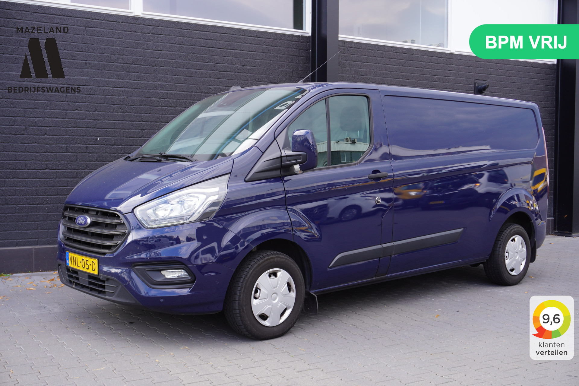 Ford Transit Custom 2.0 TDCI 130PK L2 EURO 6 - Airco - Navi - Cruise - €12.900,- Excl. Ford Transit Custom 2.0 TDCI 130PK L2 EURO 6 - Airco - Navi - Cruise - €12.900,- Excl.