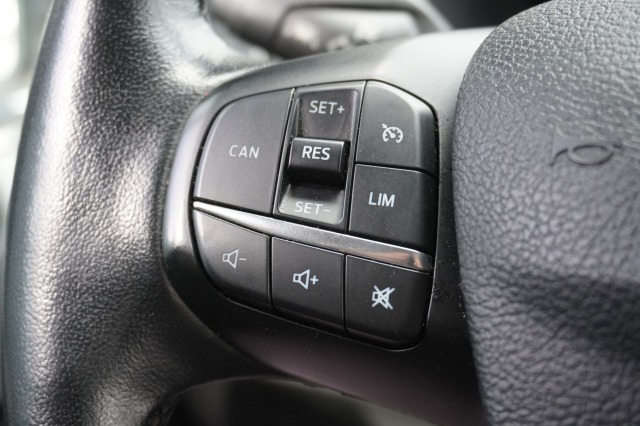 Ford Transit Custom 2.0 TDCI 130PK L2 EURO 6 - Airco - Navi - Cruise - €12.900,- Excl.