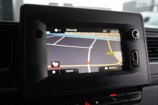 Renault Master 2.3 dCi 135PK EURO 6 - Airco - Navi - Cruise - €14.900,- Excl.
