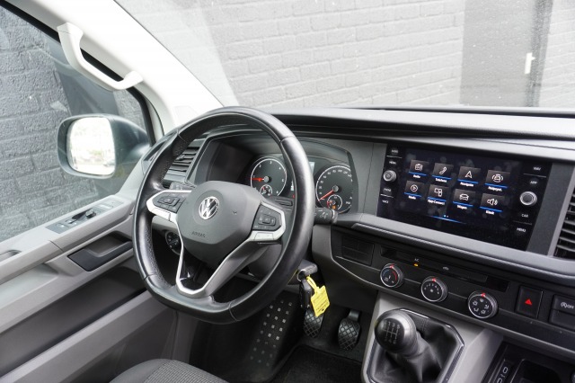 Volkswagen Transporter 2.0 TDI 150PK EURO 6 - Airco - Navi - Cruise - €14.900,- Excl.