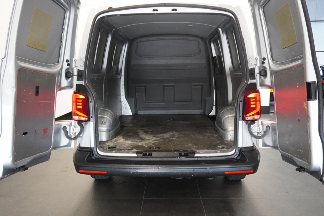 Volkswagen Transporter 2.0 TDI EURO 6 - Airco - Cruise - Carkit - €14.950,- Excl.