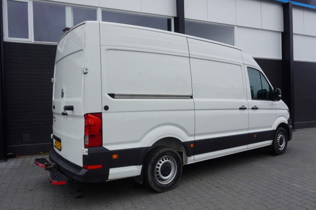Volkswagen Crafter 2.0 TDI 170PK L3H3 Automaat EURO 6 - Airco - Navi - Cruise - €18.900,- Excl.