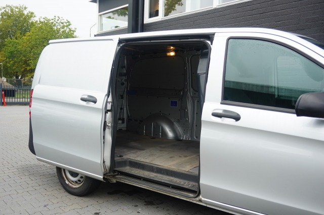 Mercedes-Benz Vito 114 CDI Lang Automaat EURO 6 - Airco - Navi - Cruise - €18.950,- Excl.