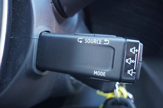 Renault Trafic 2.0 dCi 130PK EURO 6 Airco - Navi - Cruise - €15.950,- Excl. Renault Trafic 2.0 dCi 130PK EURO 6 Airco - Navi - Cruise - €15.950,- Excl.
