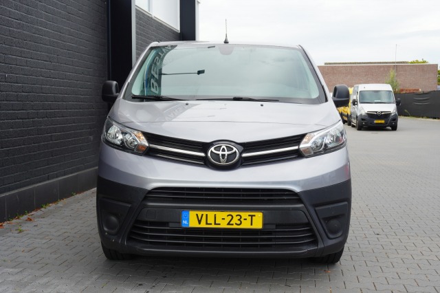Toyota ProAce Worker 2.0 D-4D L3 122PK EURO 6 - Airco - Cruise - Navi - €9.950,- Excl