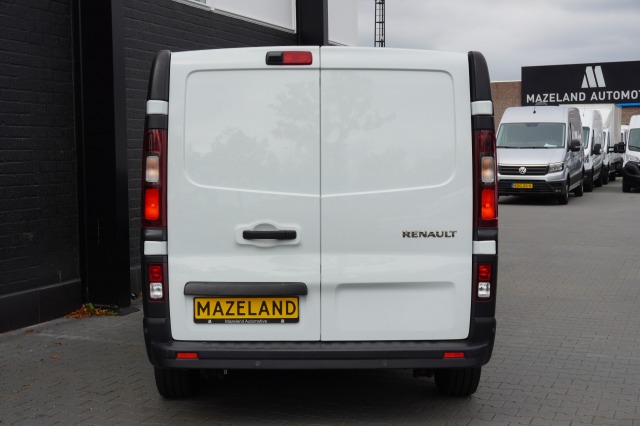 Renault Trafic 2.0 dCi 130PK EURO 6 - Airco - Navi - Cruise - €15.950,- Excl.