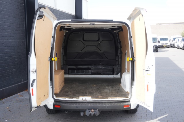 Ford Transit Custom 2.0 TDCI 130PK Automaat EURO 6 - Airco - Cruise - PDC - €19.950,- Excl.