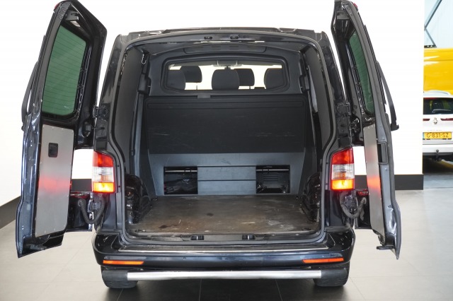 Volkswagen Transporter 2.0 TDI L2 Dubbele Cabine Automaat 180PK - Airco - Cruise - PDC - € 11.900,- Excl.