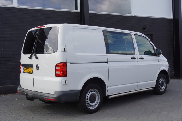 Volkswagen Transporter 2.0 TDI Dubbele Schuifdeur EURO 6 - Airco - Navi - Cruise - €11.950,- Excl.