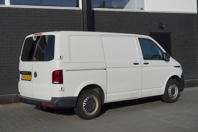 Volkswagen Transporter 2.0 TDI EURO 6 - Airco - Cruise - Carplay - €13.950,- Excl.