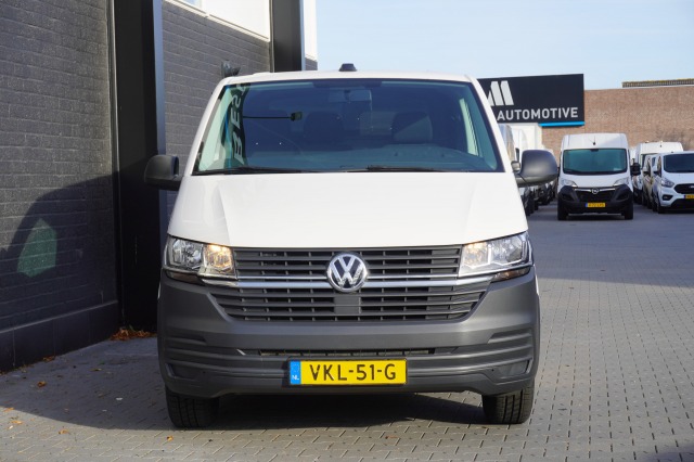 Volkswagen Transporter 2.0 TDI EURO 6 - Airco - Cruise - Carplay - €13.950,- Excl. Volkswagen Transporter 2.0 TDI EURO 6 - Airco - Cruise - Carplay - €13.950,- Excl.