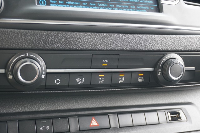 Peugeot Expert 1.5 BlueHDI L2 EURO 6 - Airco - Cruise - Carplay - €13.900,- Excl.